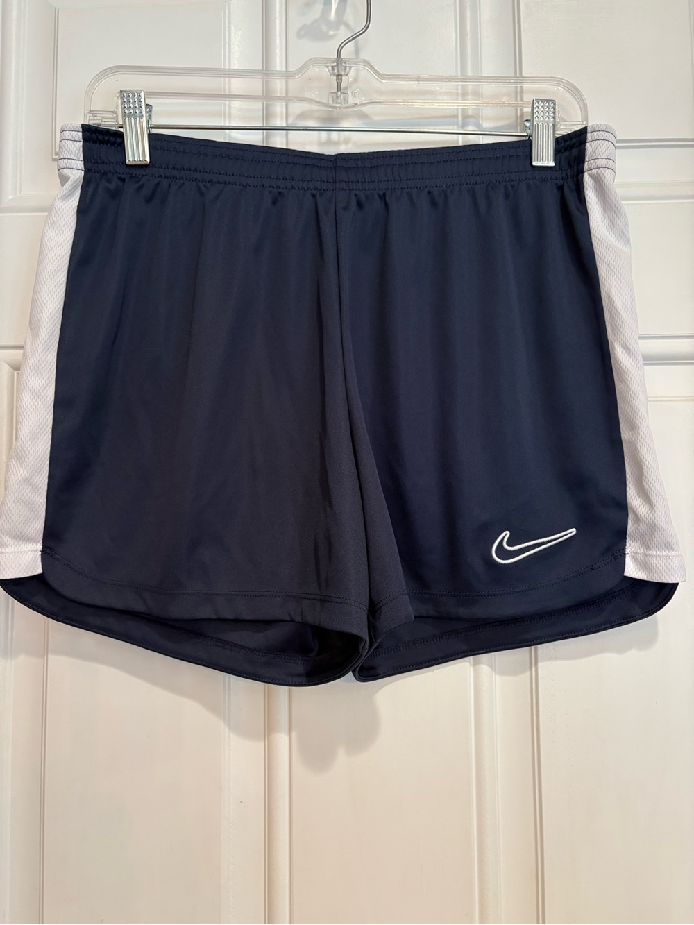 Nike Women's Dri-FIT Academy 23 Navy Shorts with White Side Panels, Size M